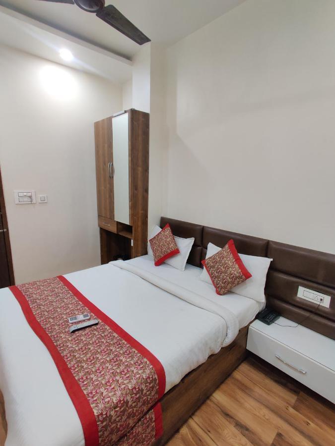 Hotel 56 - 200 Meter From Golden Temple Αμριτσάρ Εξωτερικό φωτογραφία
